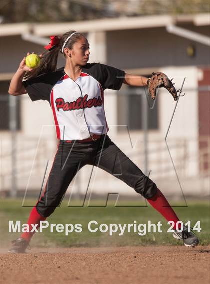 Thumbnail 2 in Downey @ Modesto photogallery.