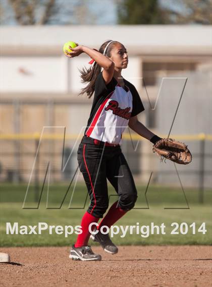 Thumbnail 3 in Downey @ Modesto photogallery.
