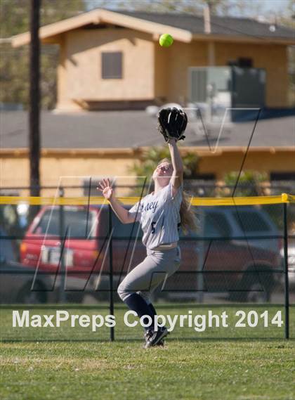 Thumbnail 3 in Downey @ Modesto photogallery.