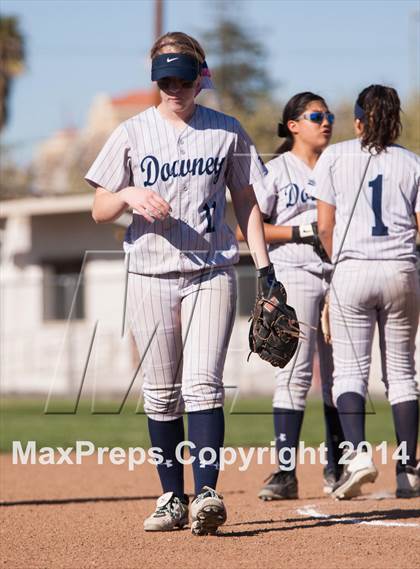 Thumbnail 1 in Downey @ Modesto photogallery.