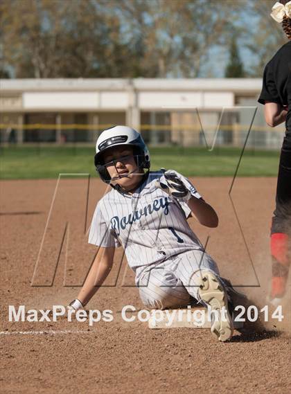 Thumbnail 3 in Downey @ Modesto photogallery.