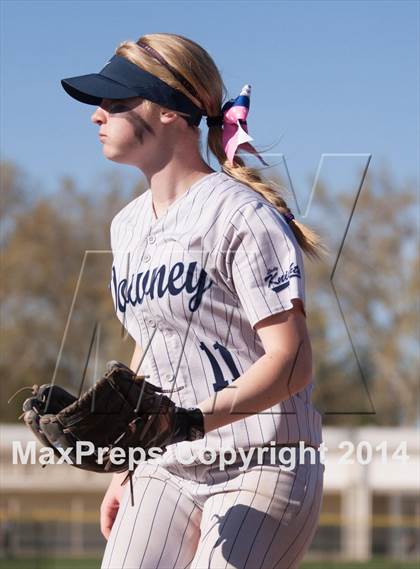 Thumbnail 1 in Downey @ Modesto photogallery.