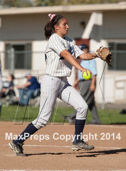 Thumbnail 2 in Downey @ Modesto photogallery.