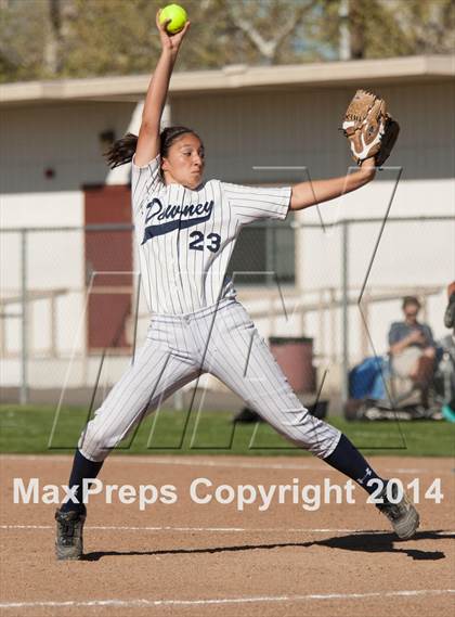 Thumbnail 2 in Downey @ Modesto photogallery.