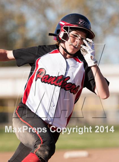 Thumbnail 3 in Downey @ Modesto photogallery.