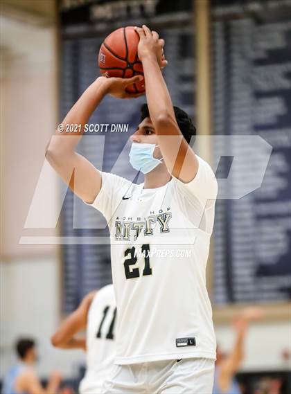 Thumbnail 3 in Bellarmine College Prep @ Archbishop Mitty photogallery.
