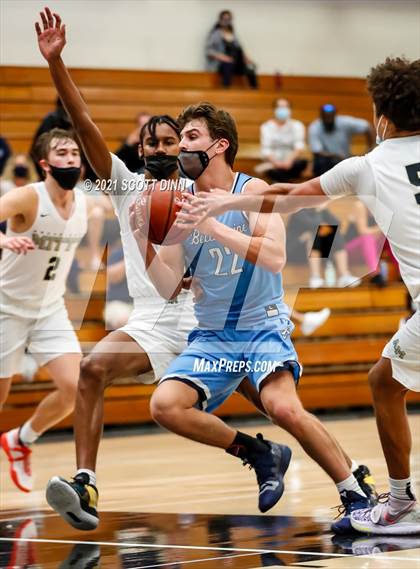 Thumbnail 3 in Bellarmine College Prep @ Archbishop Mitty photogallery.