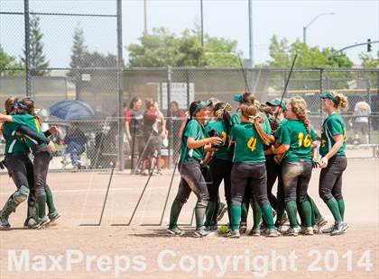 Thumbnail 2 in Delhi vs. Mariposa County photogallery.