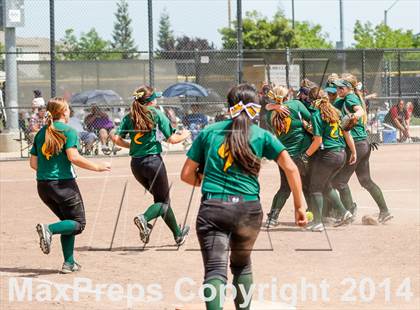 Thumbnail 2 in Delhi vs. Mariposa County photogallery.
