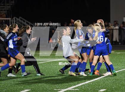 Thumbnail 1 in Aurora vs. Revere (OHSAA D2 District Final) photogallery.