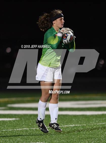 Thumbnail 1 in Aurora vs. Revere (OHSAA D2 District Final) photogallery.