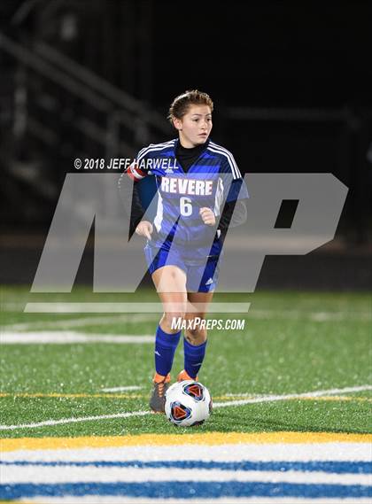Thumbnail 2 in Aurora vs. Revere (OHSAA D2 District Final) photogallery.