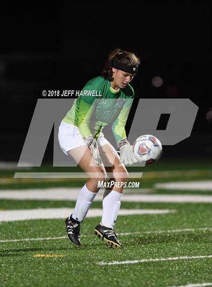 Thumbnail 2 in Aurora vs. Revere (OHSAA D2 District Final) photogallery.