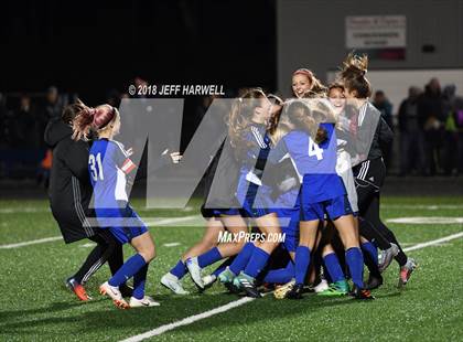 Thumbnail 2 in Aurora vs. Revere (OHSAA D2 District Final) photogallery.