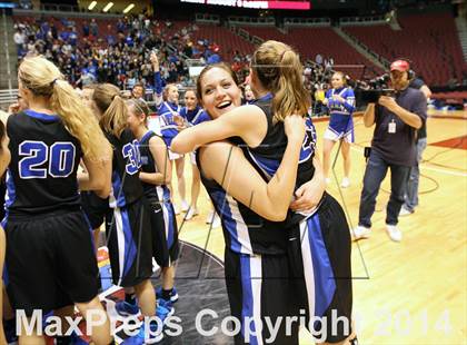 Thumbnail 2 in Valley Christian vs. Fountain Hills (AIA D3 Final) photogallery.