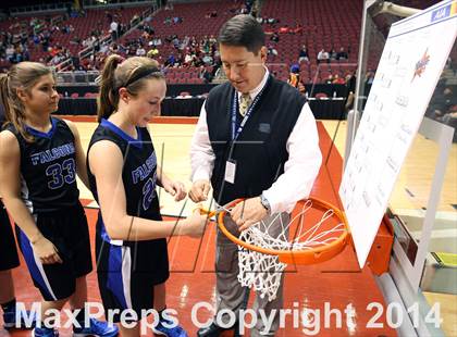 Thumbnail 3 in Valley Christian vs. Fountain Hills (AIA D3 Final) photogallery.