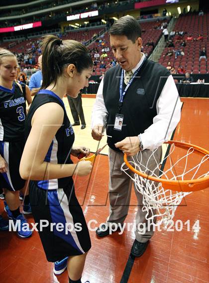 Thumbnail 1 in Valley Christian vs. Fountain Hills (AIA D3 Final) photogallery.