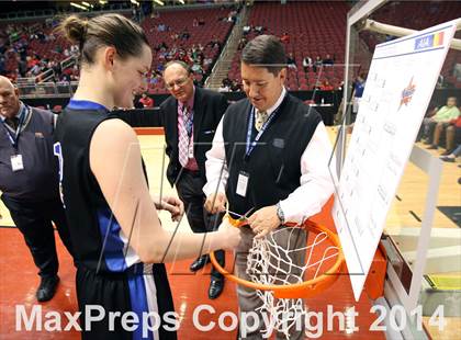 Thumbnail 2 in Valley Christian vs. Fountain Hills (AIA D3 Final) photogallery.