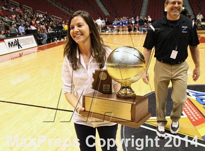 Thumbnail 3 in Valley Christian vs. Fountain Hills (AIA D3 Final) photogallery.