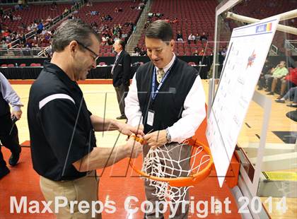 Thumbnail 1 in Valley Christian vs. Fountain Hills (AIA D3 Final) photogallery.