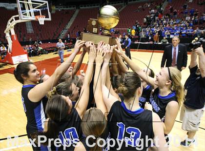 Thumbnail 3 in Valley Christian vs. Fountain Hills (AIA D3 Final) photogallery.