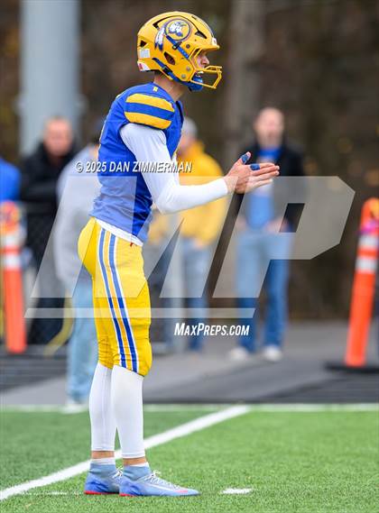 Thumbnail 3 in Lackawanna Trail vs. Line Mountain (PIAA Class 1A First Round) photogallery.