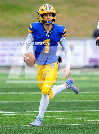 Thumbnail 3 in Lackawanna Trail vs. Line Mountain (PIAA Class 1A First Round) photogallery.