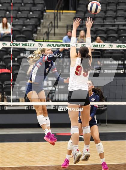 Thumbnail 2 in Lone Peak vs. Woods Cross photogallery.