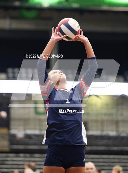 Thumbnail 2 in Lone Peak vs. Woods Cross photogallery.