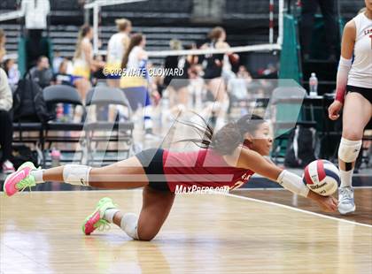 Thumbnail 1 in Lone Peak vs. Woods Cross photogallery.