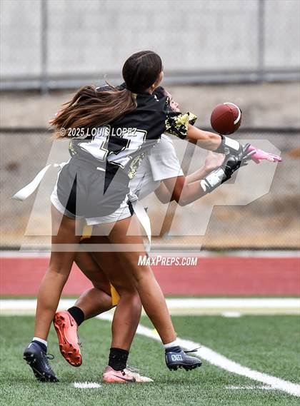 Thumbnail 2 in JV: Esperanza @ Canyon photogallery.