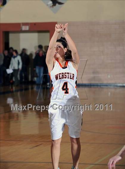 Thumbnail 1 in Luck @ Webster photogallery.