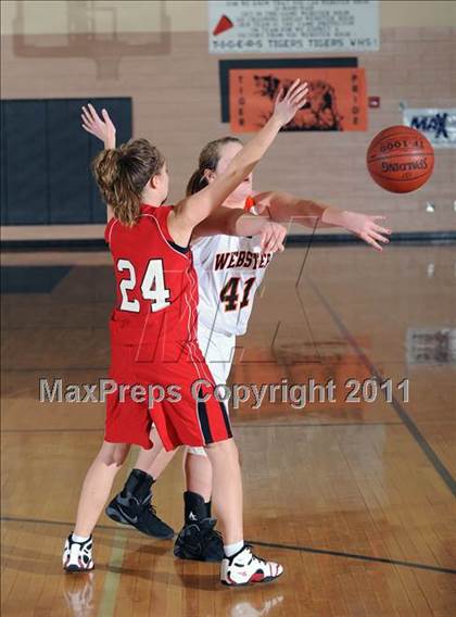 Thumbnail 3 in Luck @ Webster photogallery.