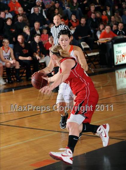 Thumbnail 3 in Luck @ Webster photogallery.