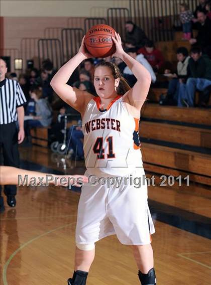 Thumbnail 2 in Luck @ Webster photogallery.