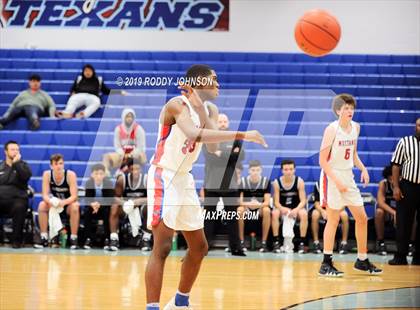Thumbnail 3 in Brazoswood vs. Pearce (McDonald's Texas Invitational) photogallery.