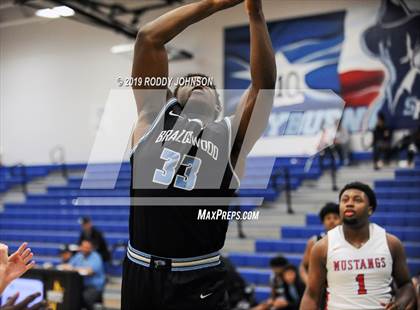 Thumbnail 2 in Brazoswood vs. Pearce (McDonald's Texas Invitational) photogallery.