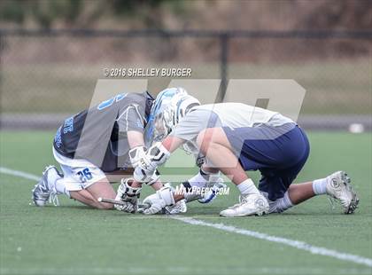 Thumbnail 2 in Staples vs. Darien photogallery.