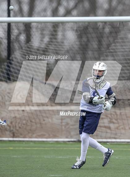 Thumbnail 3 in Staples vs. Darien photogallery.