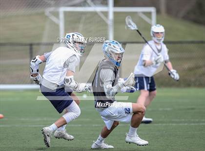 Thumbnail 2 in JV: Staples vs. Darien photogallery.