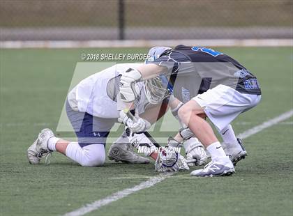 Thumbnail 3 in JV: Staples vs. Darien photogallery.