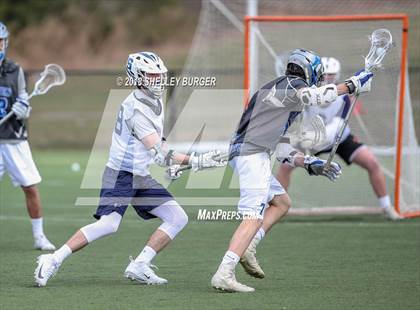 Thumbnail 2 in JV: Staples vs. Darien photogallery.