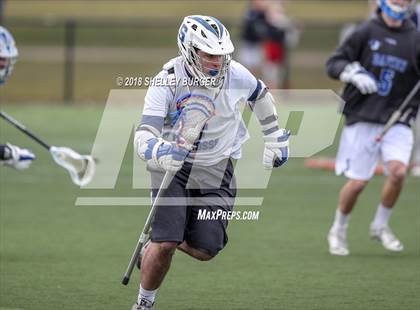 Thumbnail 1 in JV: Staples vs. Darien photogallery.