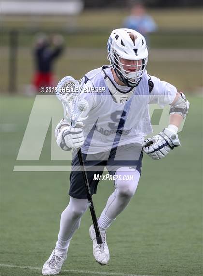 Thumbnail 1 in Staples vs. Darien photogallery.