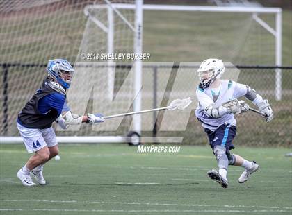 Thumbnail 3 in Staples vs. Darien photogallery.