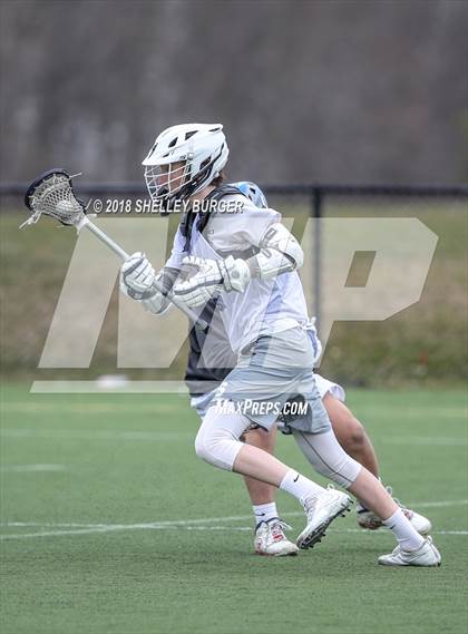 Thumbnail 2 in JV: Staples vs. Darien photogallery.