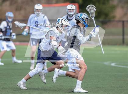 Thumbnail 2 in JV: Staples vs. Darien photogallery.