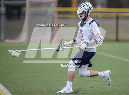 Thumbnail 2 in Staples vs. Darien photogallery.