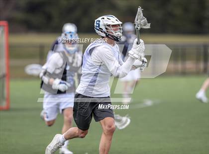 Thumbnail 2 in JV: Staples vs. Darien photogallery.