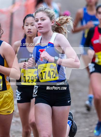 Thumbnail 2 in CIF State Cross Country Championships (Girls D3 Race) photogallery.